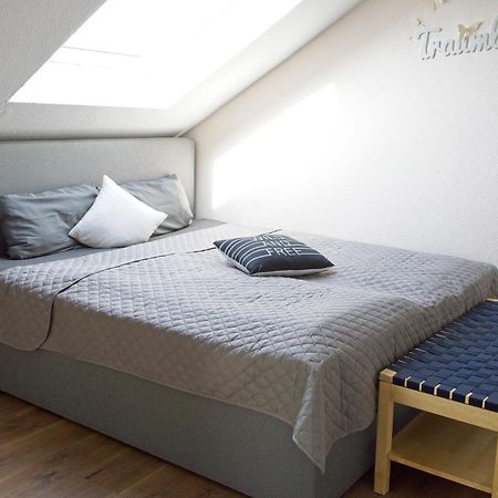 Neustadt-Aussicht - Grosse Wohnung Mit Balkon เดรสเดน ภายนอก รูปภาพ