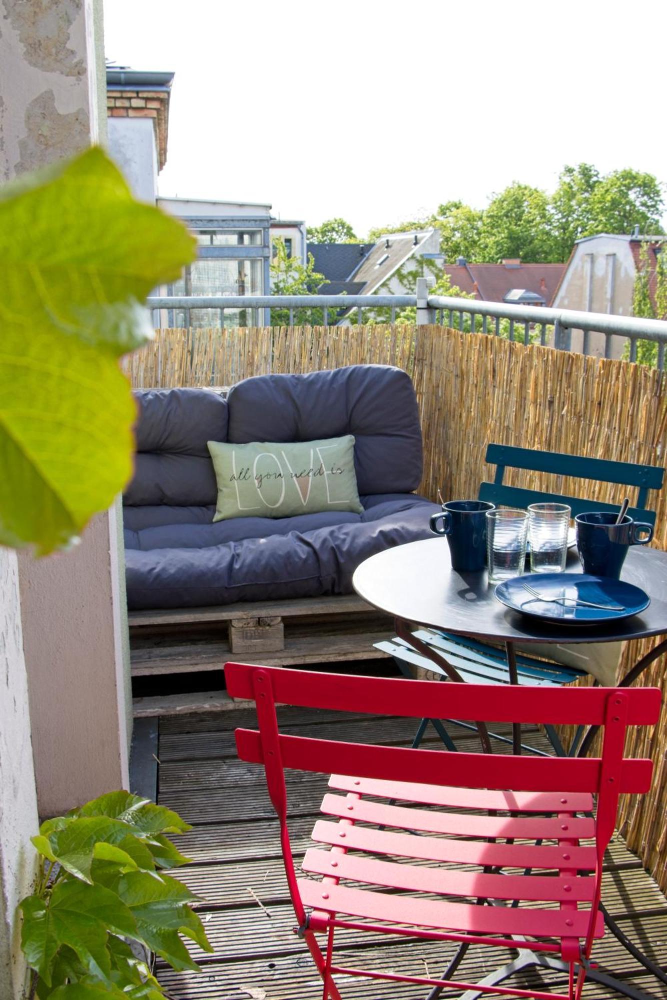Neustadt-Aussicht - Grosse Wohnung Mit Balkon เดรสเดน ภายนอก รูปภาพ